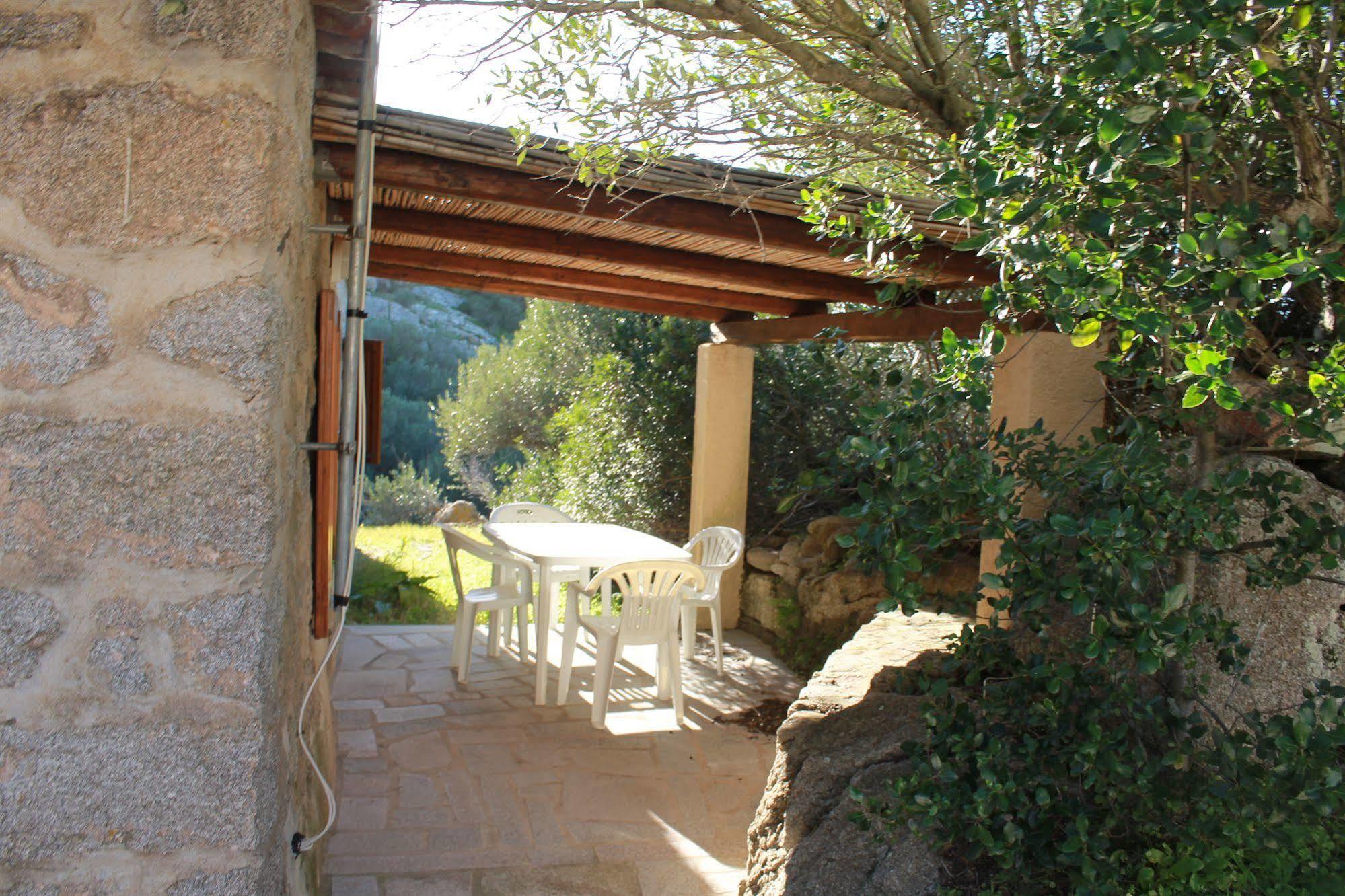 Rena Garden Apartments Santa Teresa Gallura Exterior foto